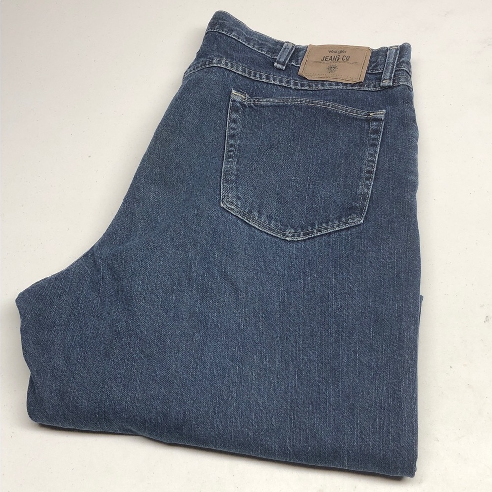 MENS WRANGLER RELAXED FIT JEANS 38x32 ⭐️